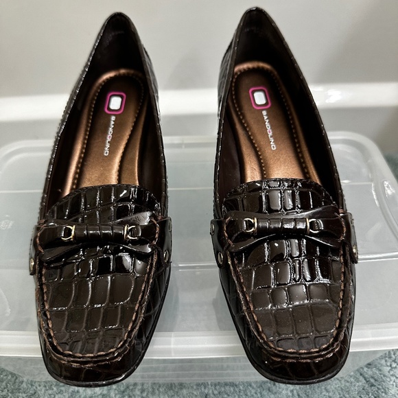 Brown Patent Leather Loafers - Picture 1 of 4